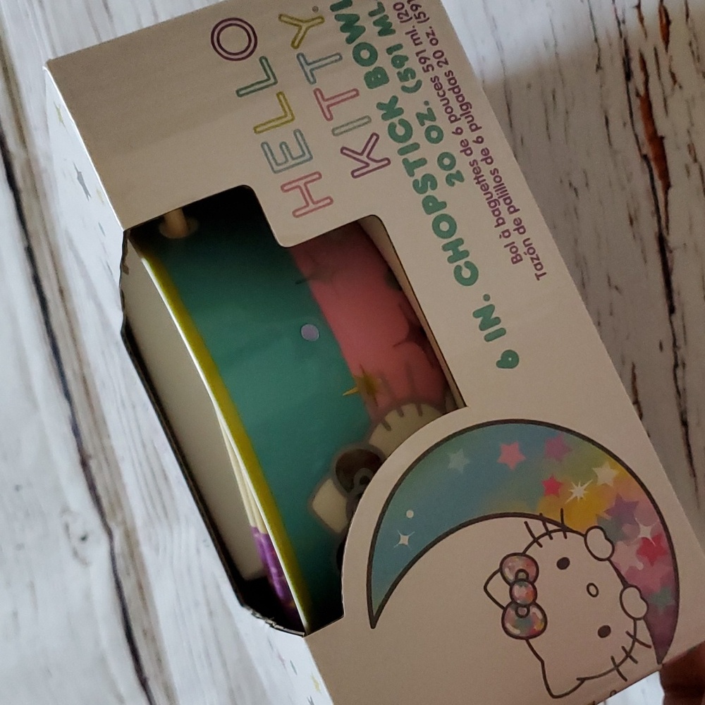 🆕️ CUTE HELLO KITTY BOWL WITH CHOPSTICKS 🌈